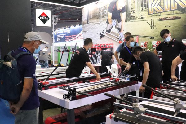 RUBI Shanghai fair-I2AW.jpg